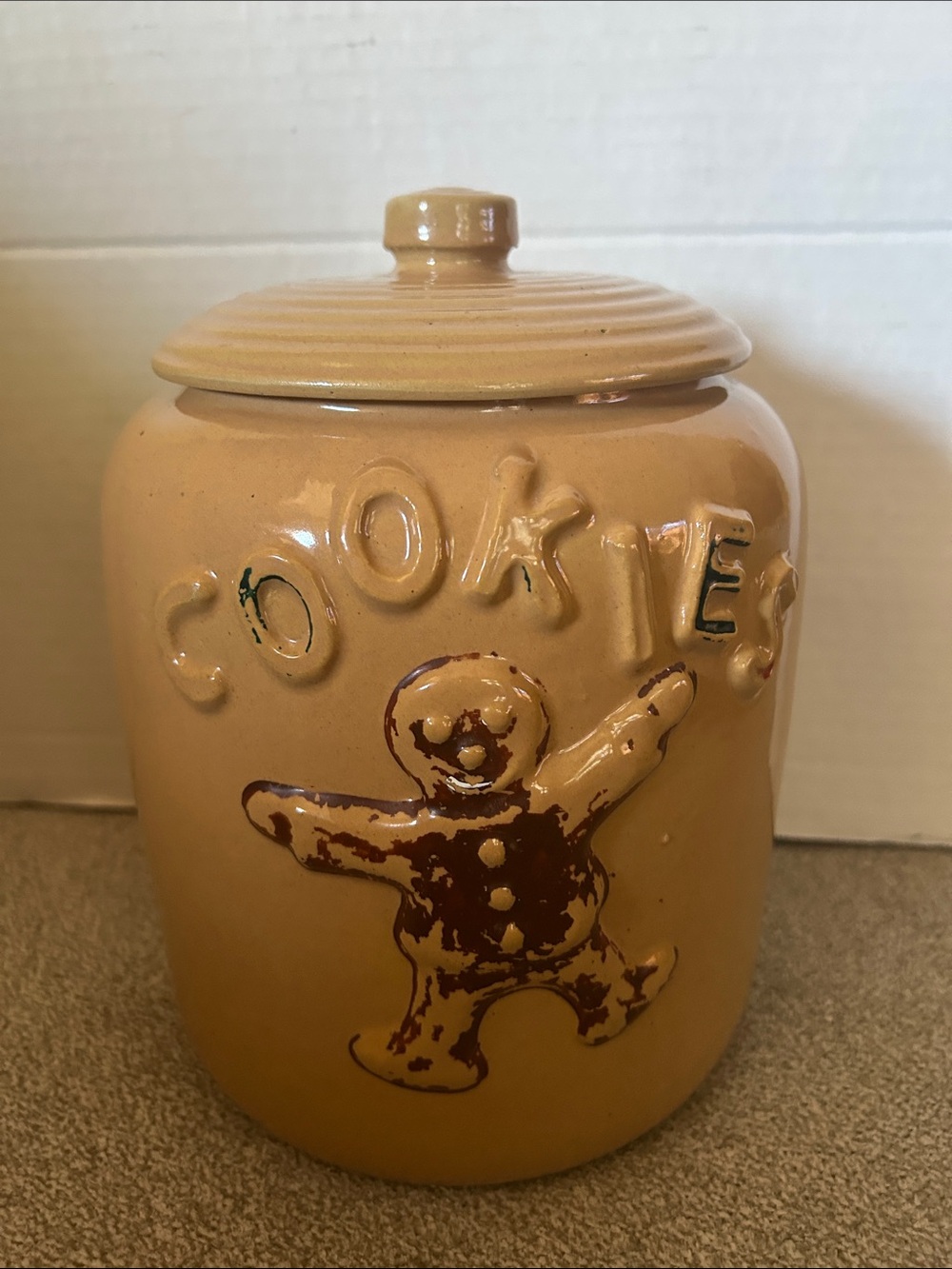 Ceramic Cookie Jar with Gingerbread Design - Tan Vintage McCoy Cookie Jar